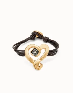 Pulsera de cuero con corazón bañado en oro 18k con cristal negro