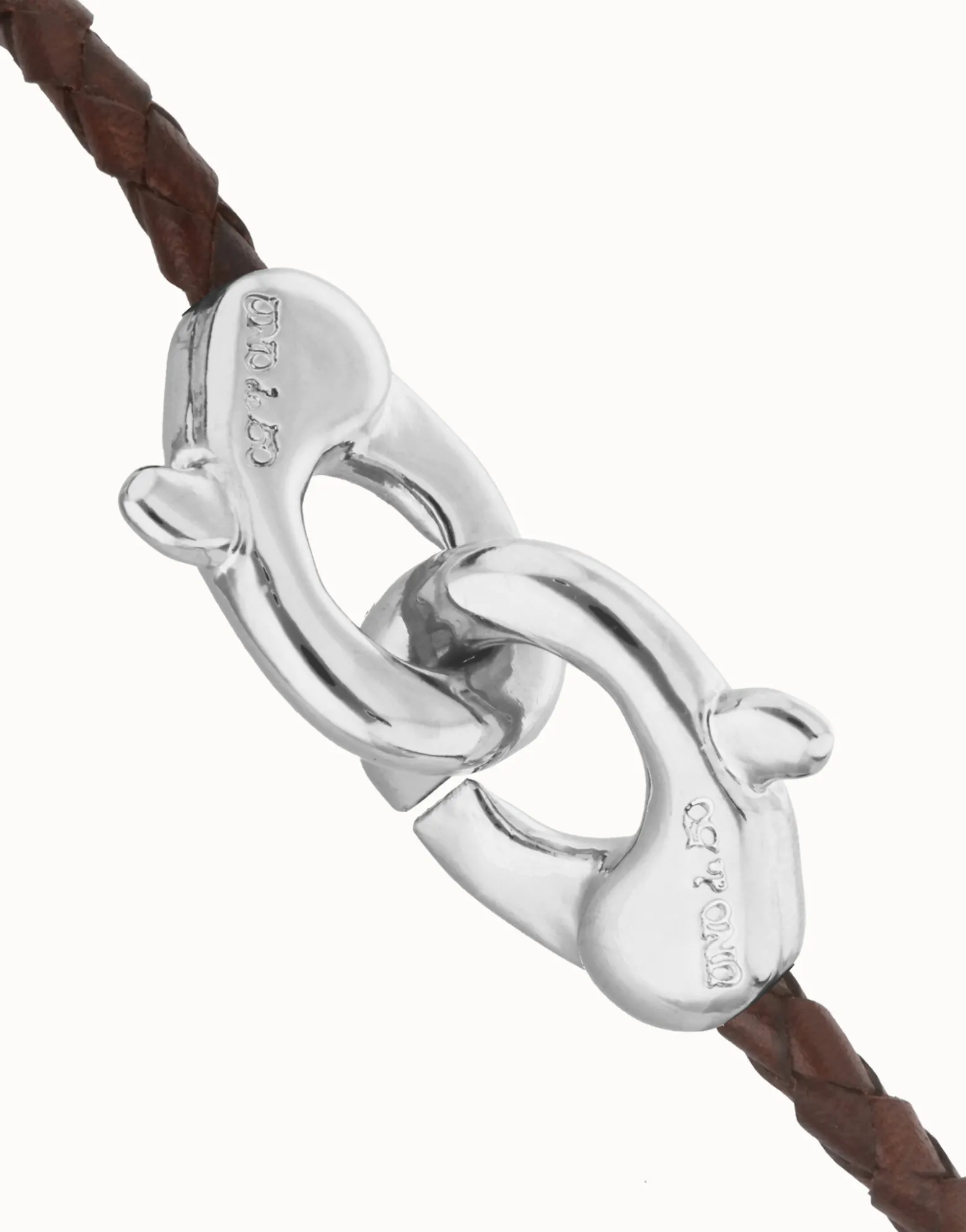 Pulsera de cuero marrón con mosquetón entrelazado