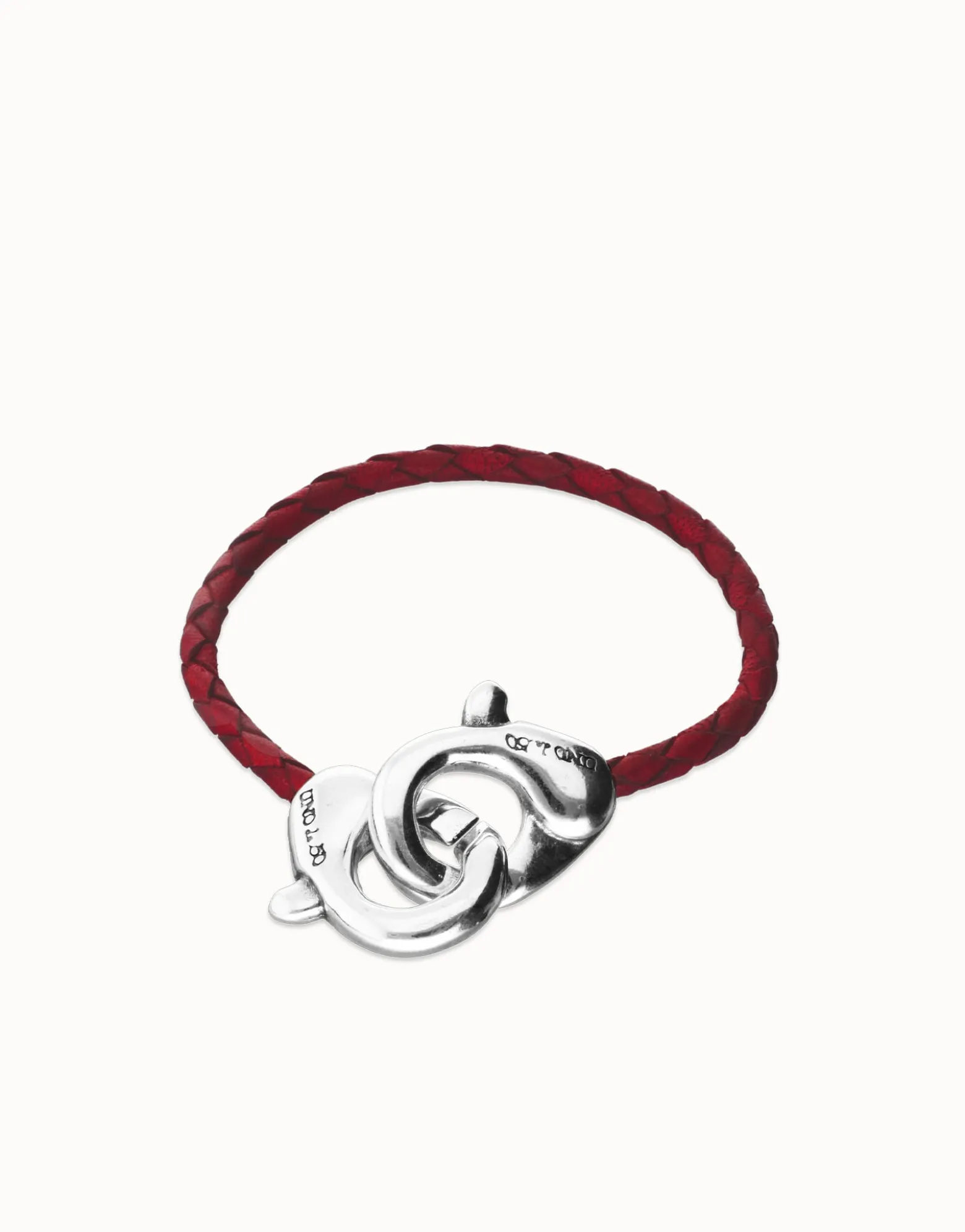 Pulsera de cuero rojo con mosquetón entrelazado