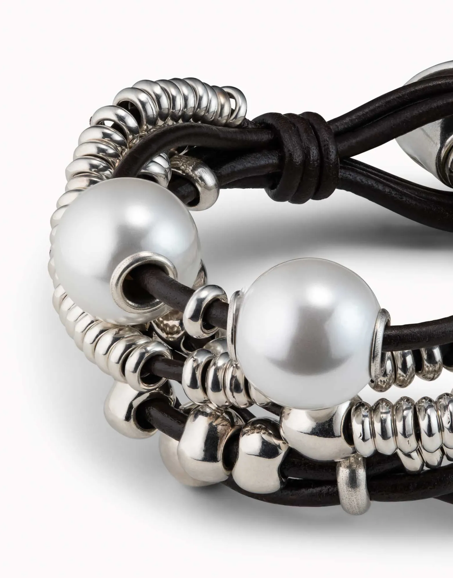 Pulsera de cuero y baño en plata de ley