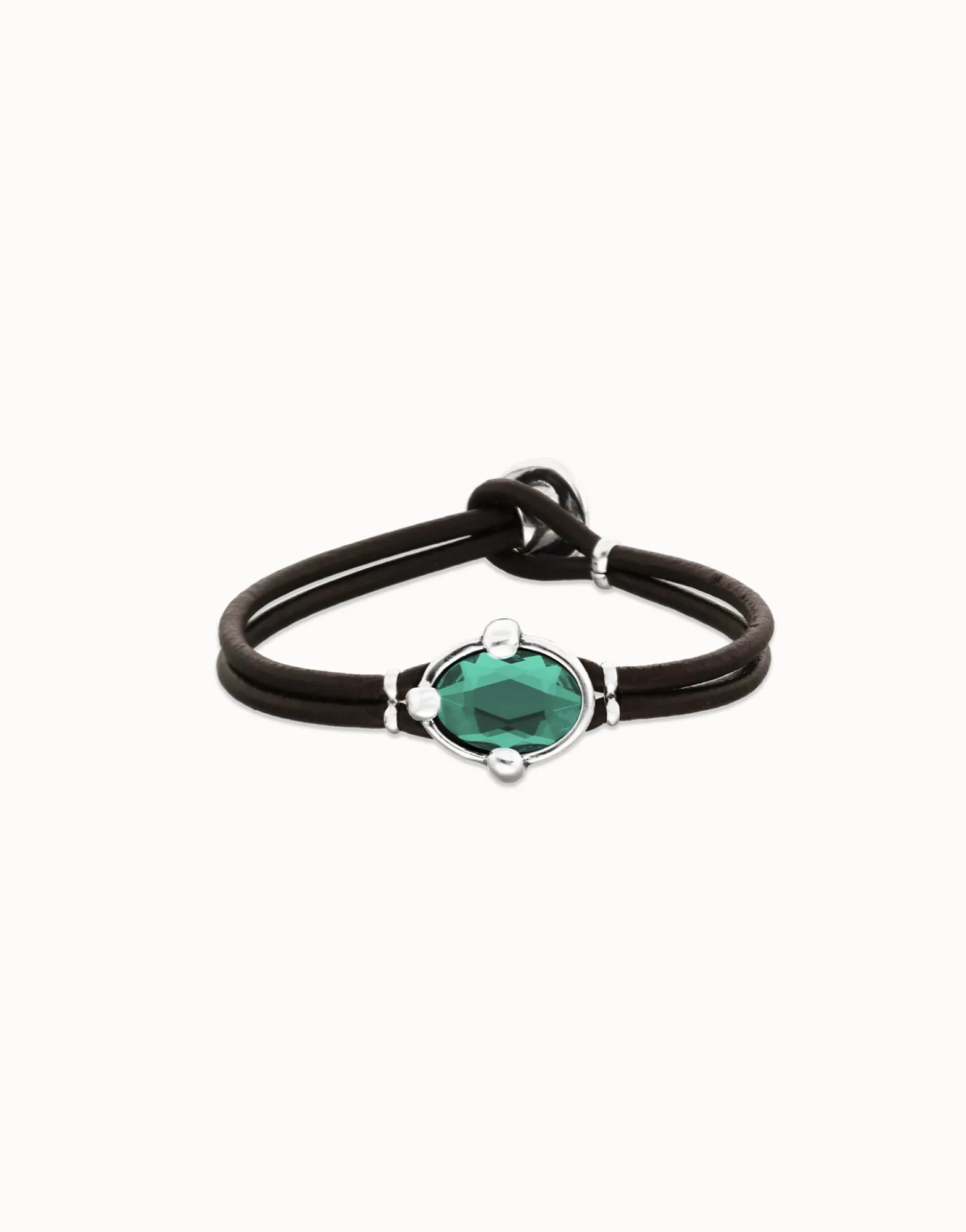 Pulsera de cuero y baño en plata con cristal facetado ovalado verde