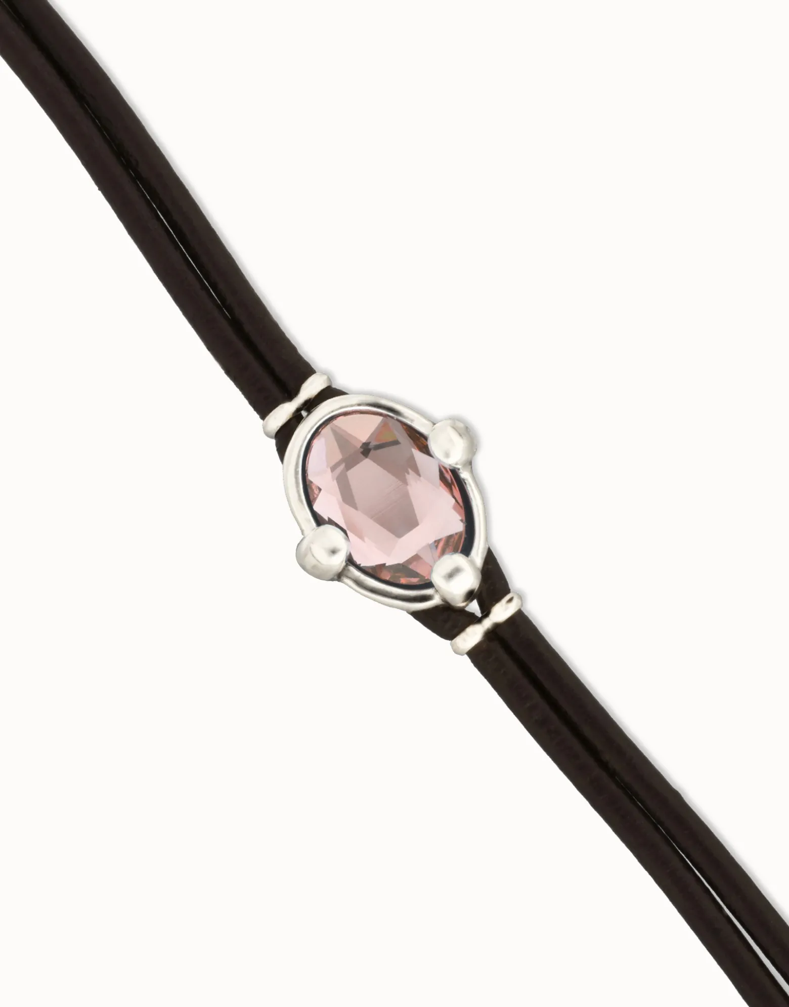 Pulsera de cuero y baño en plata con cristal facetado ovalado rosa