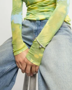 Pulsera de esferas de tamaño pequeño y grande bañada en plata de ley