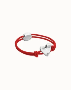 Pulsera de hilo elástico rojo con corazón bañado en plata de ley