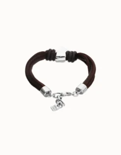 Pulsera en hilo de seda y cuero marrón con corazón bañado en plata