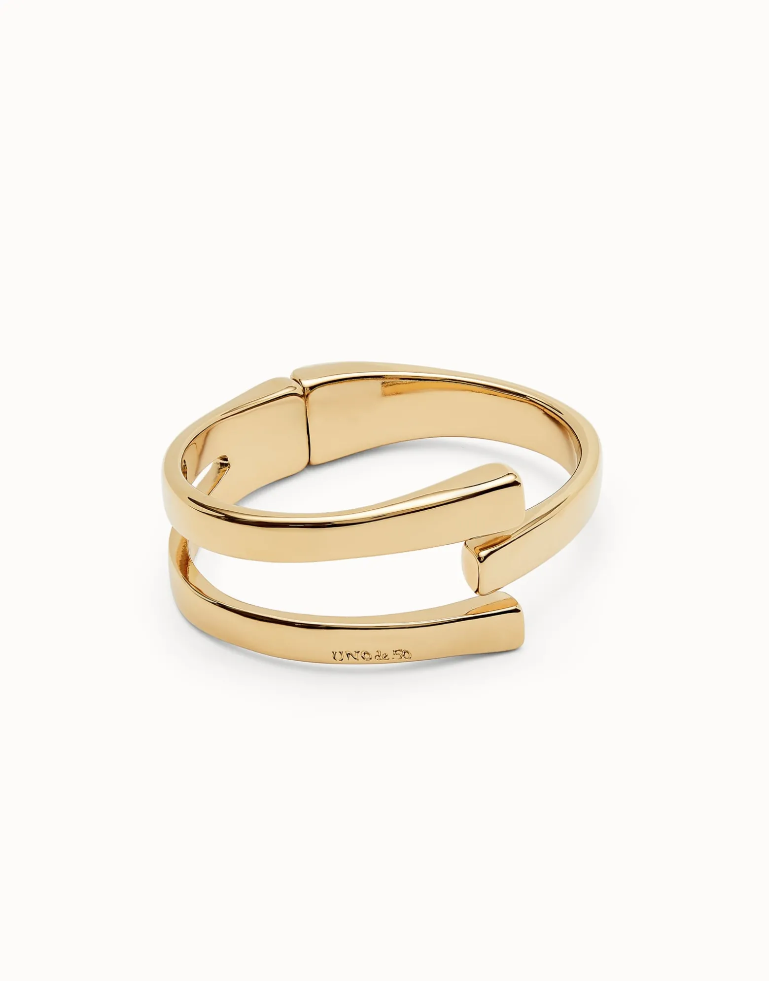 Pulsera rigida bañada en oro de 18k