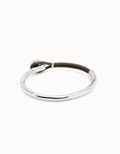 Pulsera semirígida bañada en plata de ley con cuero de color marrón