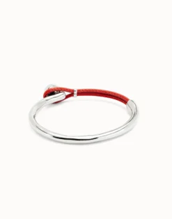 Pulsera semirígida bañada en plata de ley con cuero de color coral