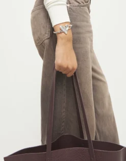 Pulsera semirrígida bañada en plata de ley con detalle de corazón